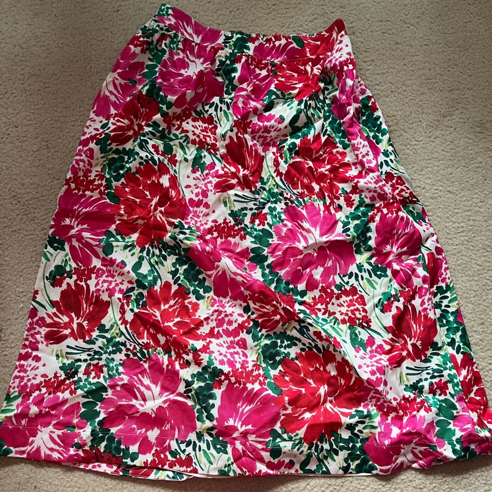 Vineyard Vines Red and Green Floral A-Line Skirt